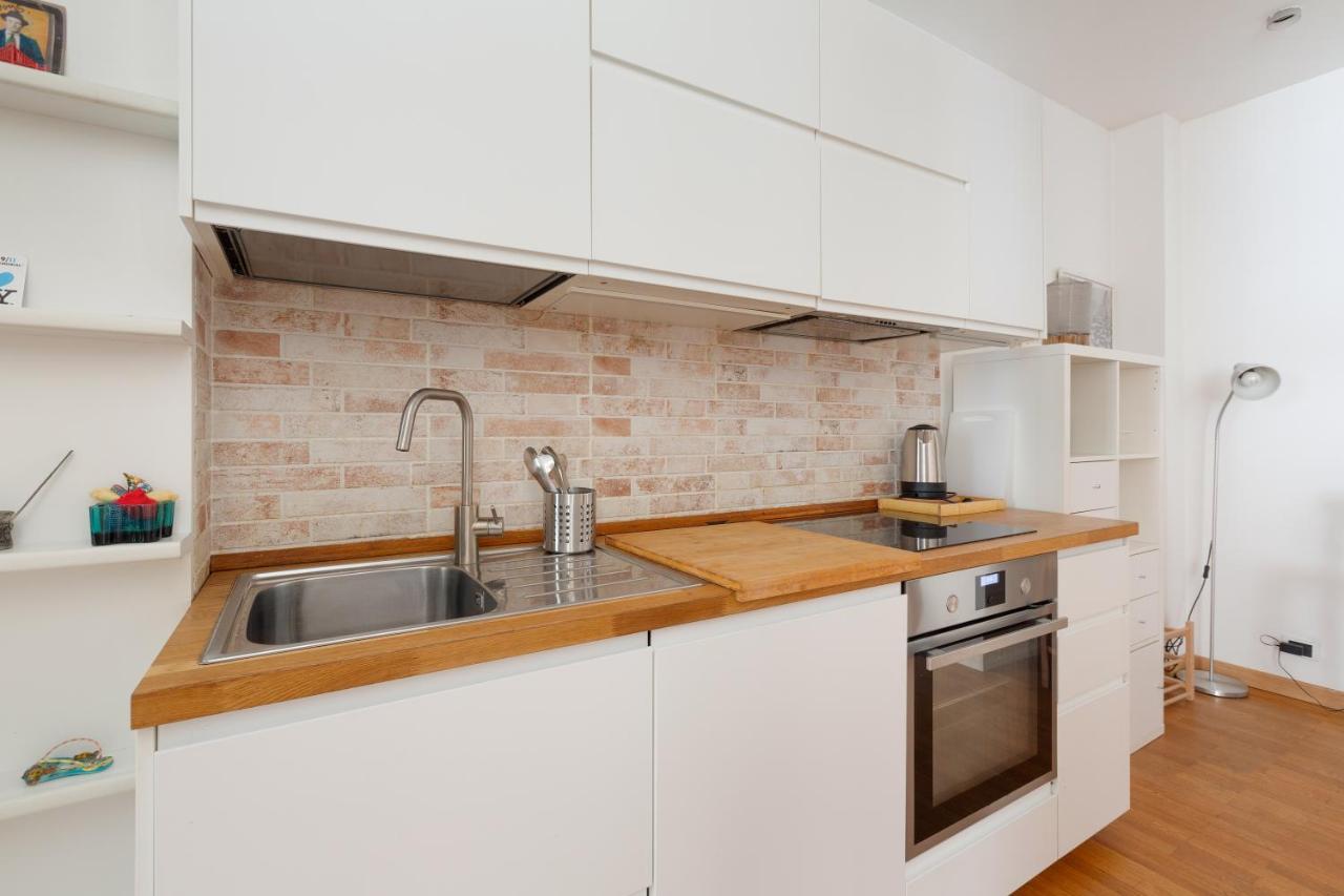 Buonarroti Bright Apartment