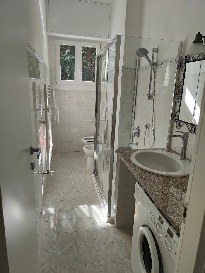 Elegante Bilocale A Con Balcone Apartment