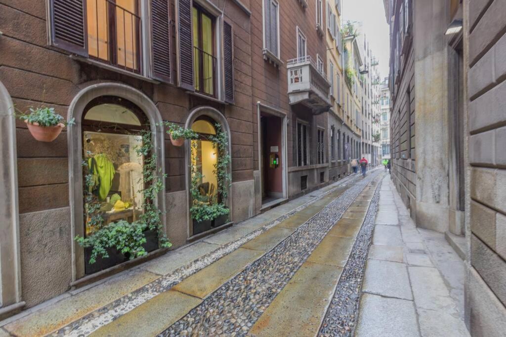 Duomo - Montenapoleone, Comfort & Wi-fi Apartment Milan