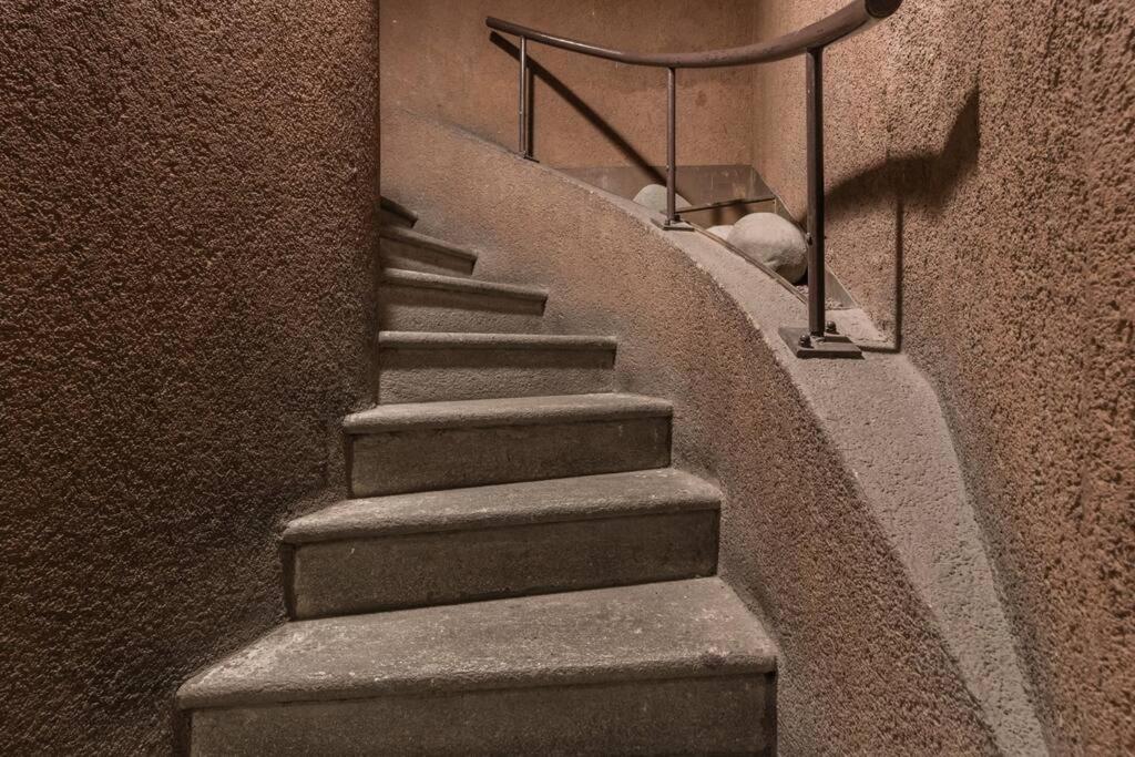 Apartment Duomo - Montenapoleone, Comfort & Wi-fi Milan