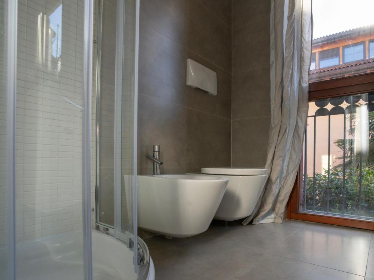 Bastia Rf Prada Scalo Romana Bocconi Ieo Ied Forum Assago Magazzini Generali Apartamento *