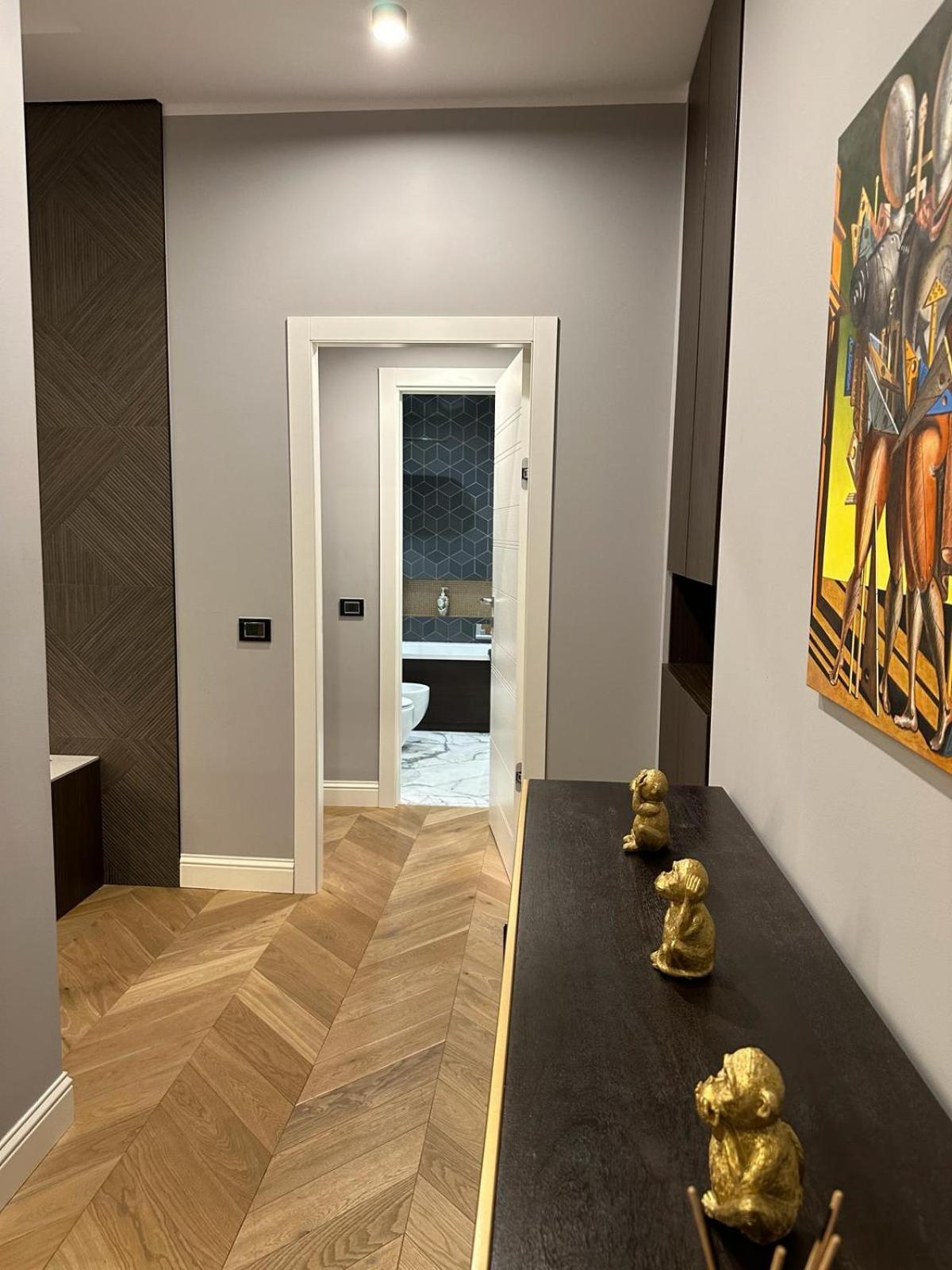 Apartment V28 Milan