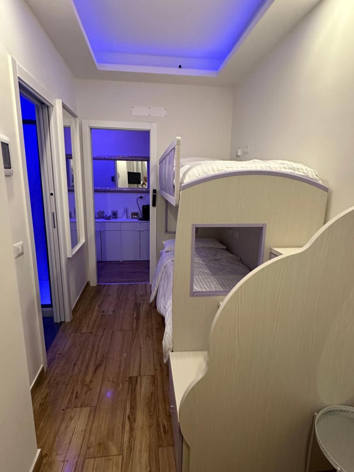 Bunk Bed - 4 Guest house