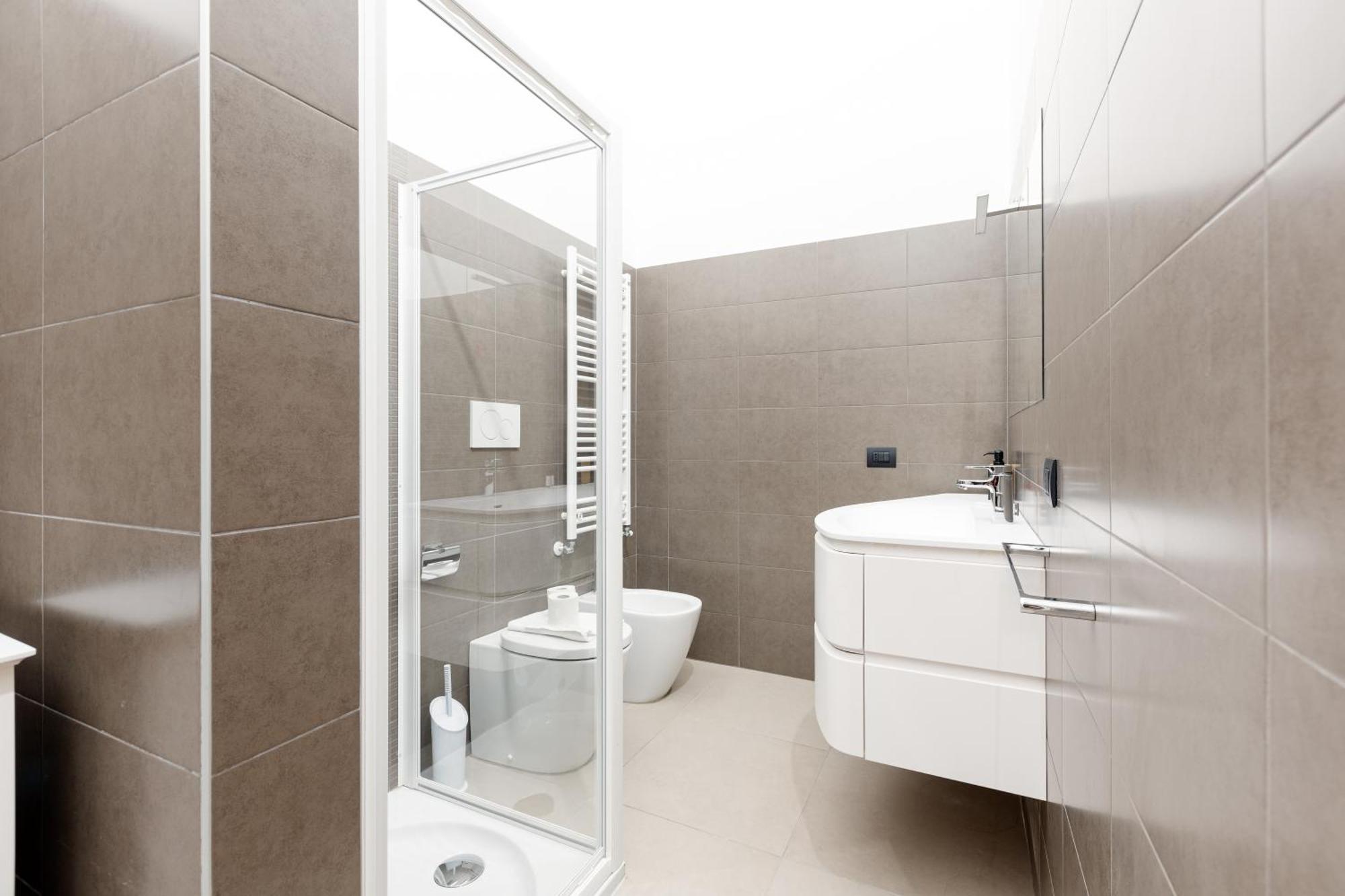 Apartment Cozy Corner With Balcony And Private Garage! Milan