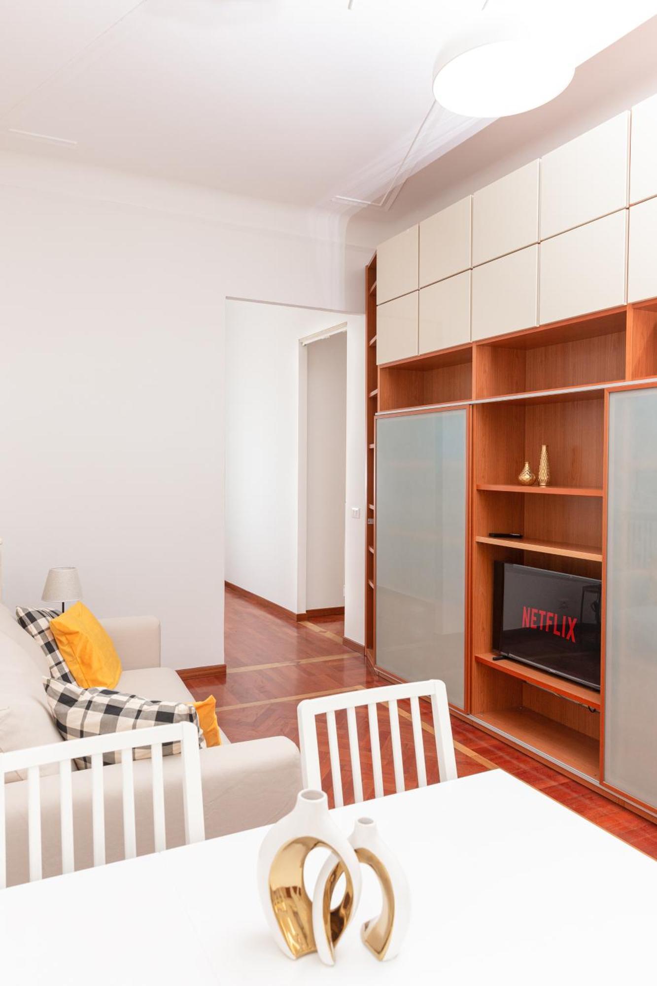 Da Vinci Exclusive - Centrale,m3, Isola District Apartamento