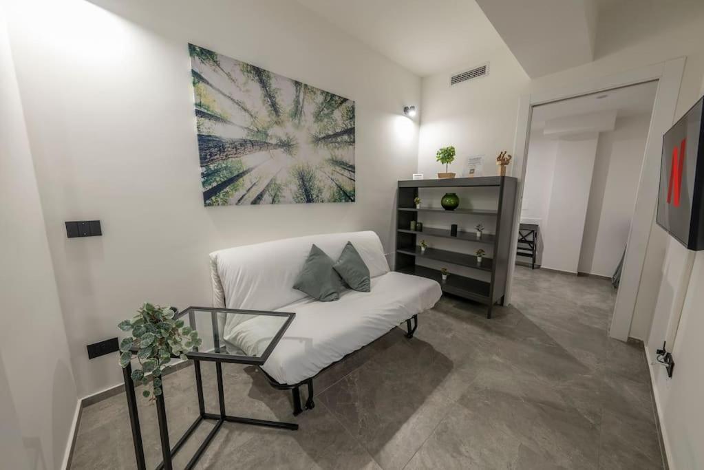 Apartment Vallarsa 10 - Int.02 Milan