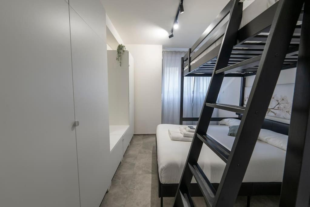 Vallarsa 10 - Int.02 Apartment *