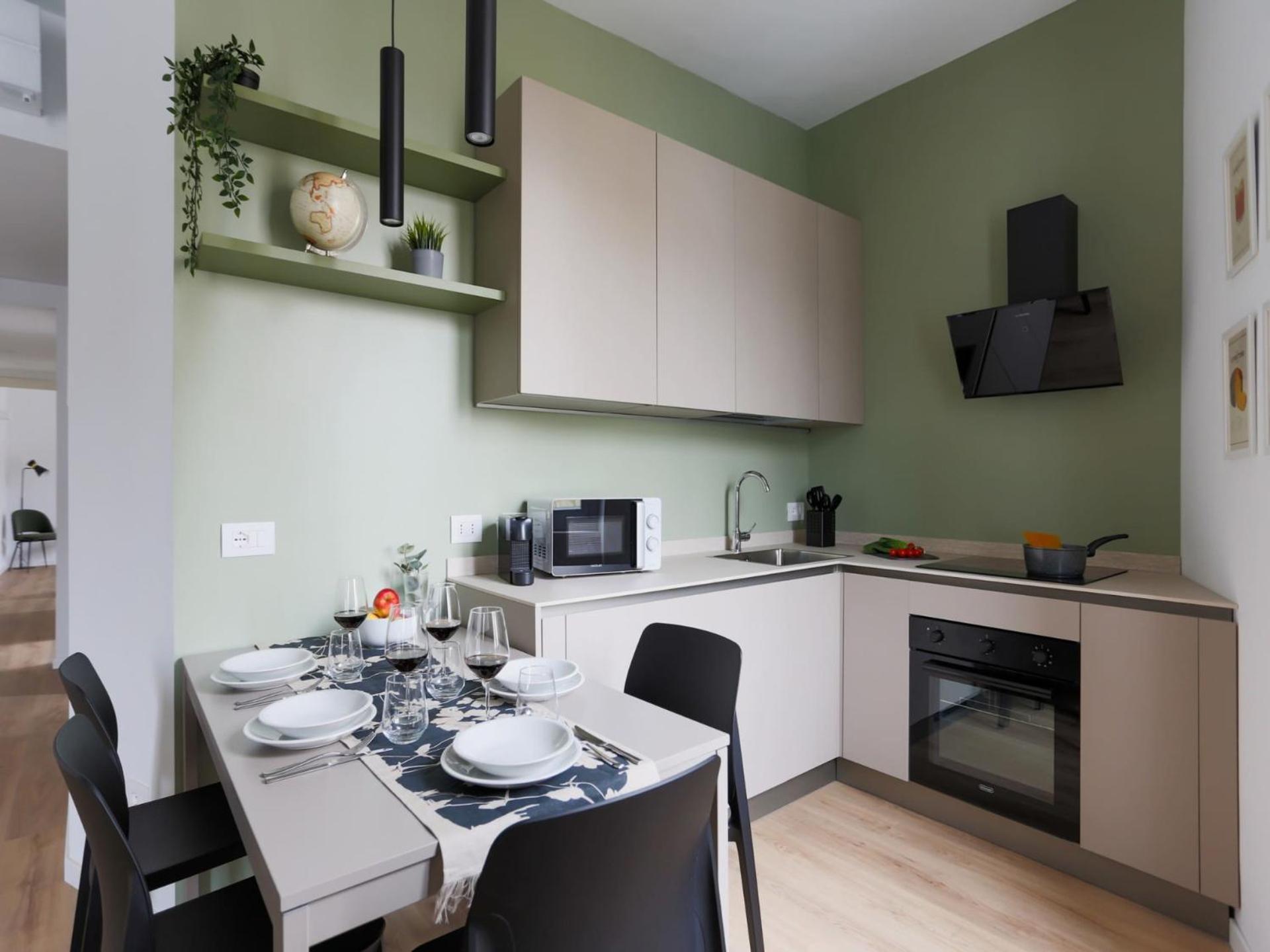 The Rent - Spacious And Renovated Two-bedroom Downtown Milão