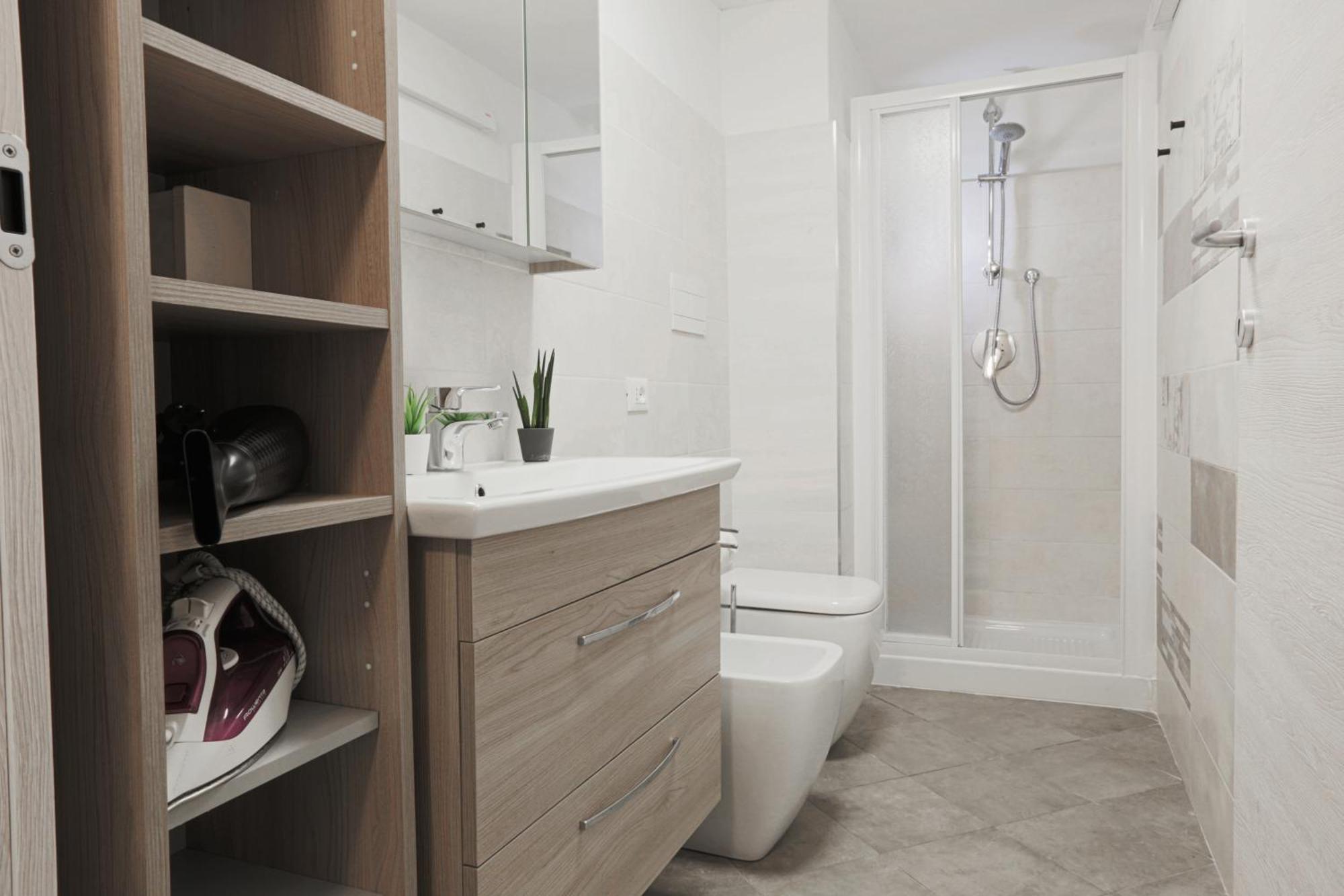 Bellavita Loft - Tricolore Metro Station Apartment