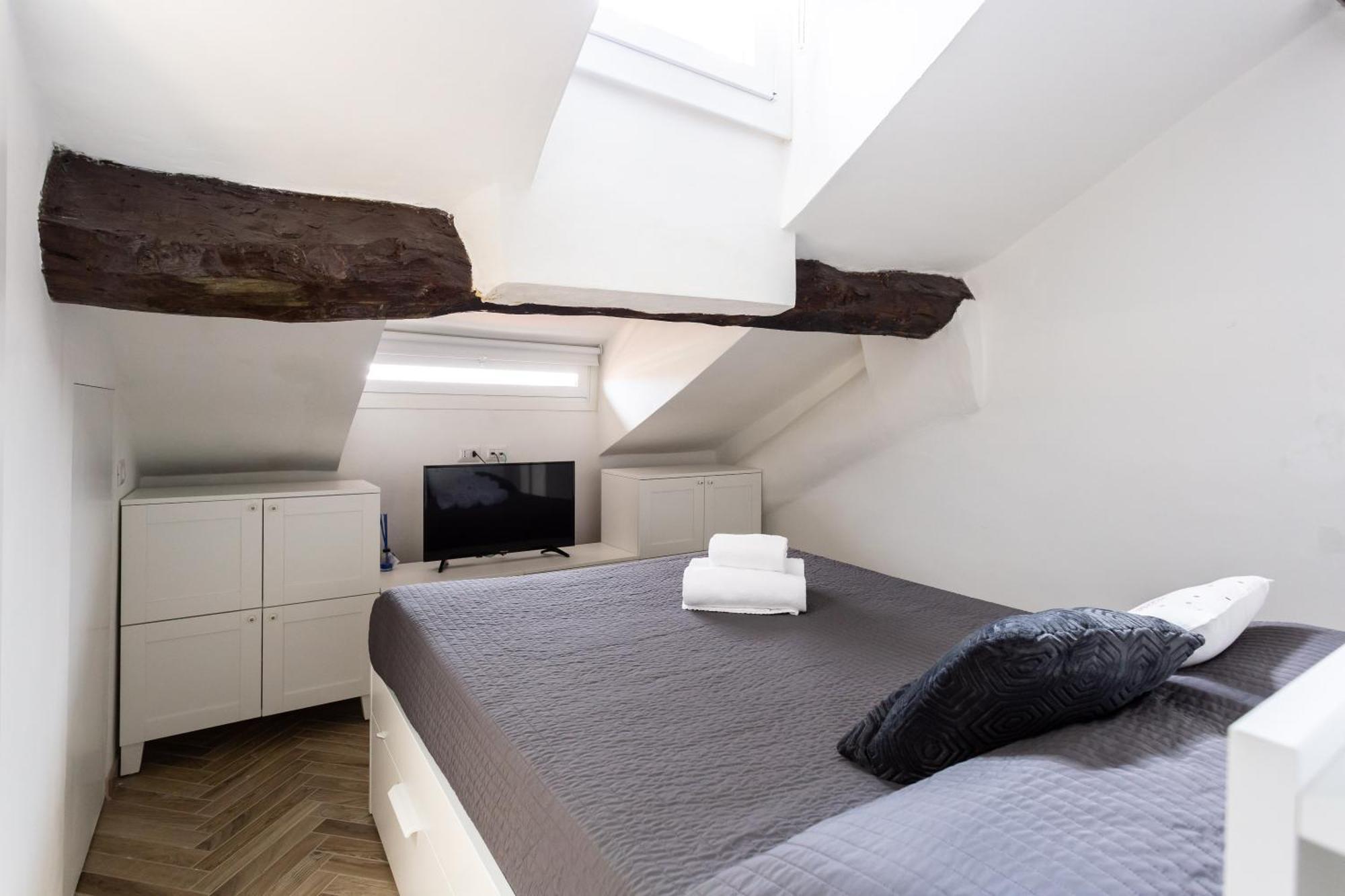 Apartment Mortara Navigli Milan
