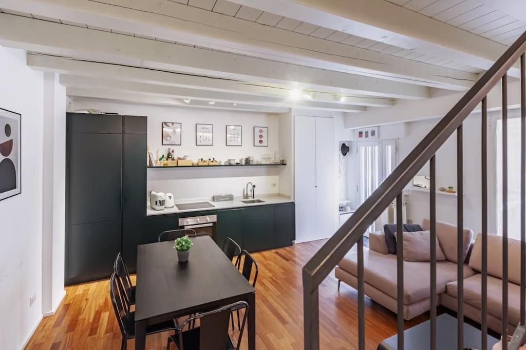 Appartamento Elegante Loft Su 2 Piani A 5 Minuti Da San Siro *