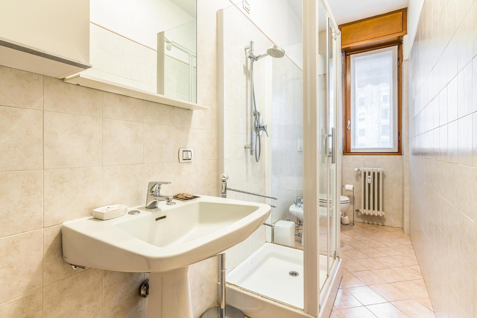 - Brand New 4 Pax Life & The Giulio Cesare 5