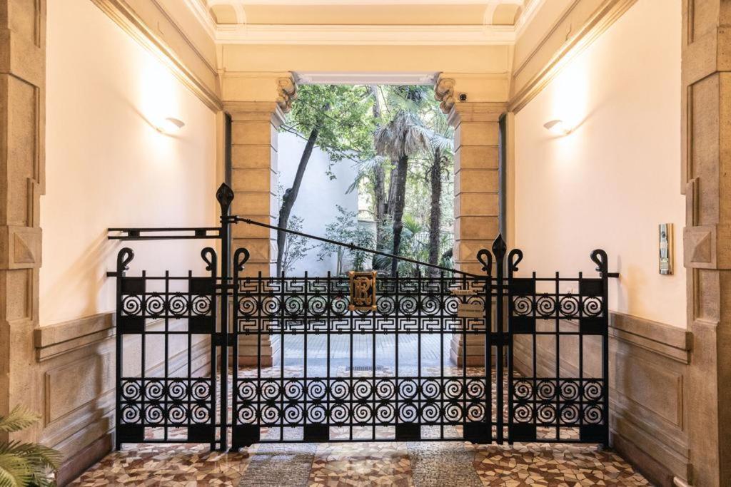 Duomo Di Milanola Casa Degli Artisti 5* Apartment *