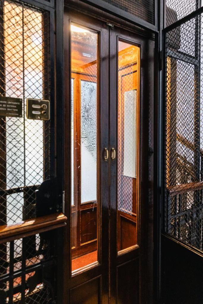Apartment Duomo Di Milanola Casa Degli Artisti 5* *