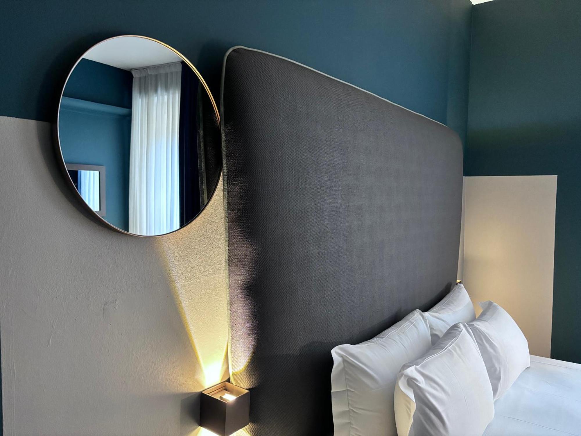 Hotel Av Milão