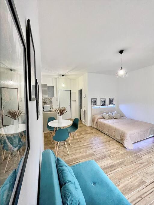Charm House * Milan