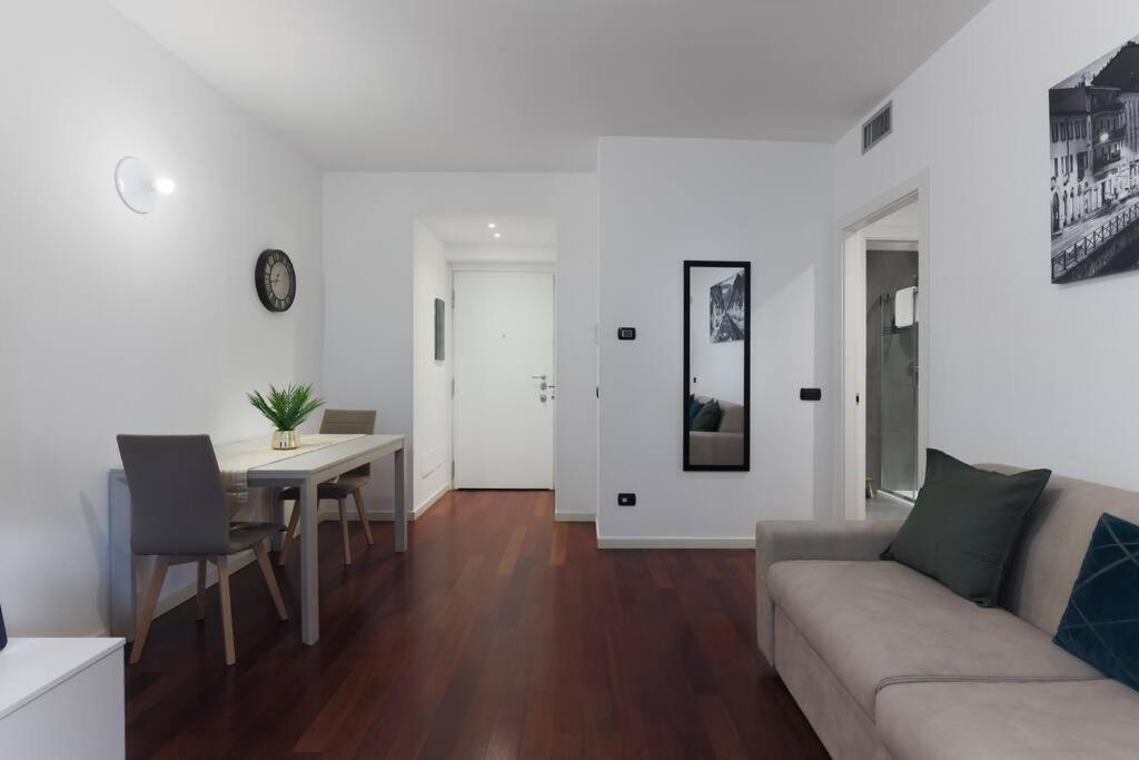 Comfort Centrale With Fast Wifi And Free Netflix Milão