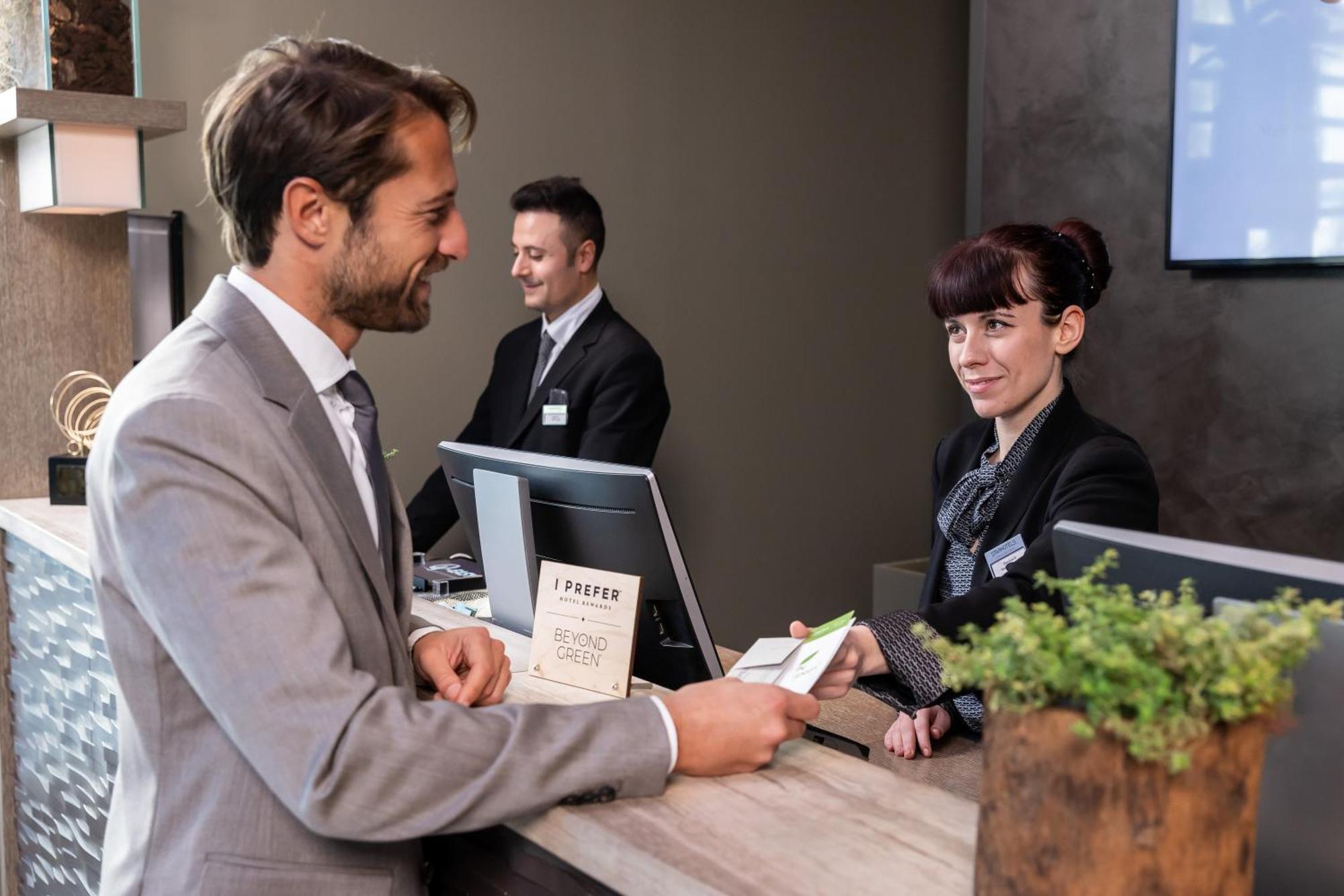 Hotel Starhotels Echo 4*