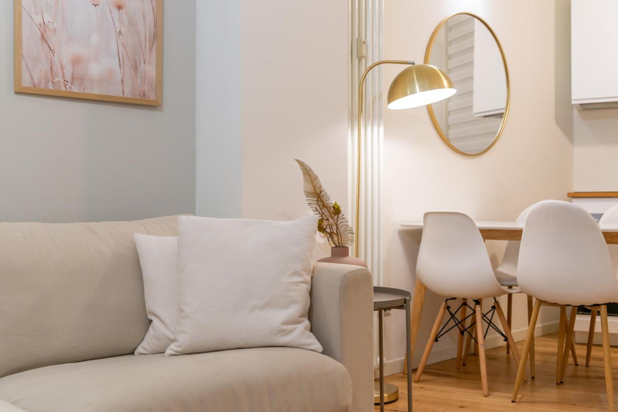 We - Babila Boutique - Milan