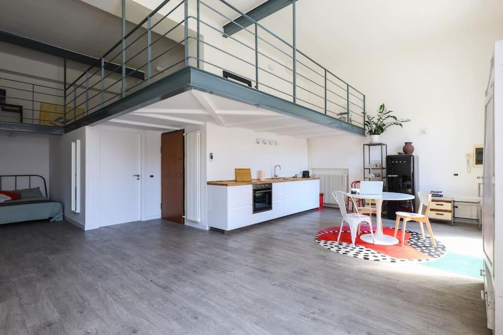 Loft-55 Navigli-bocconi Milano