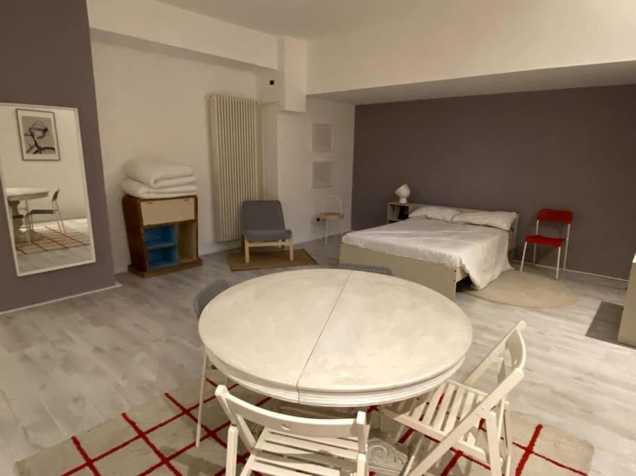 Loft-55 Navigli-bocconi Appartamento