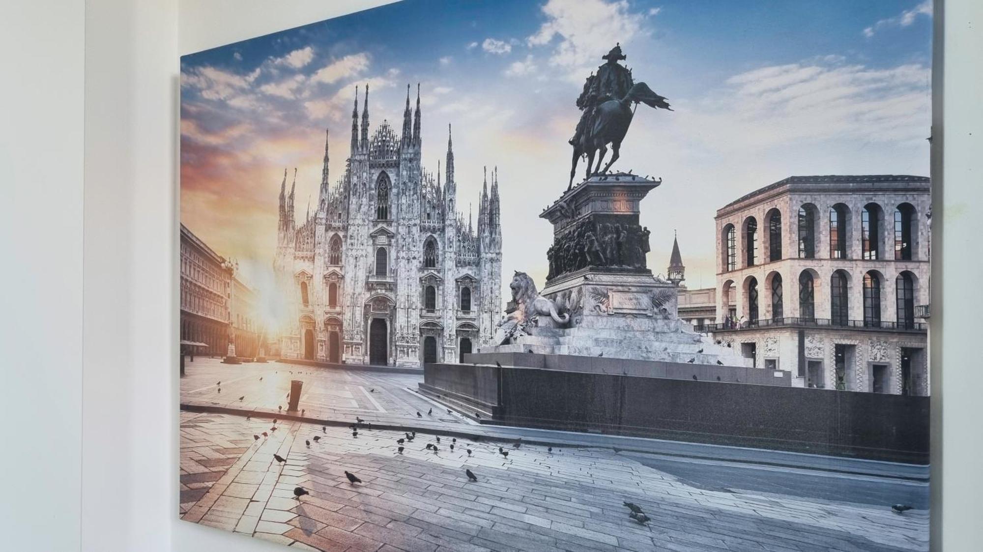 Italianway - Napo Torriani 22 * Milan