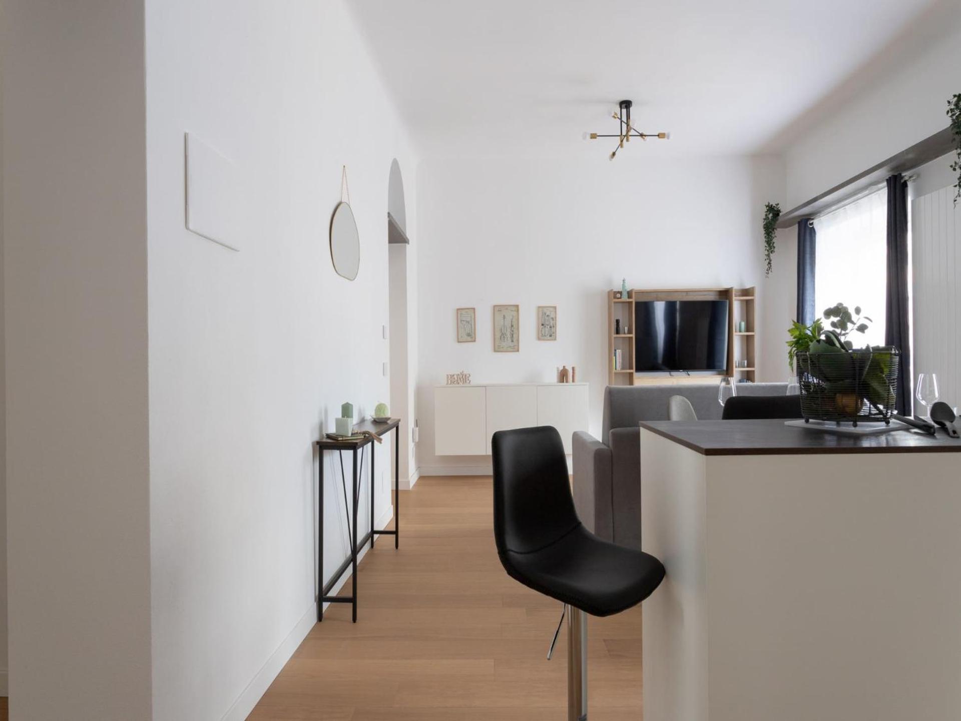 Apartamento The Rent - Two-bedroom In Navigli Area Milão