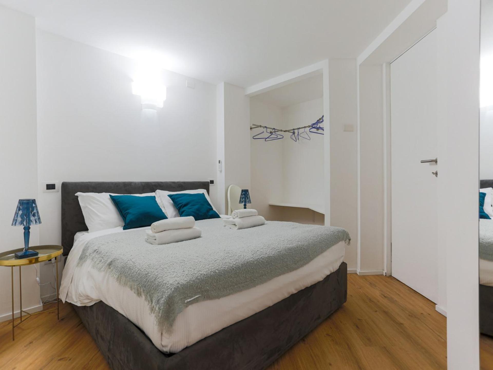 The Rent - Elegant Loft In Cinque Giornate Area Apartment