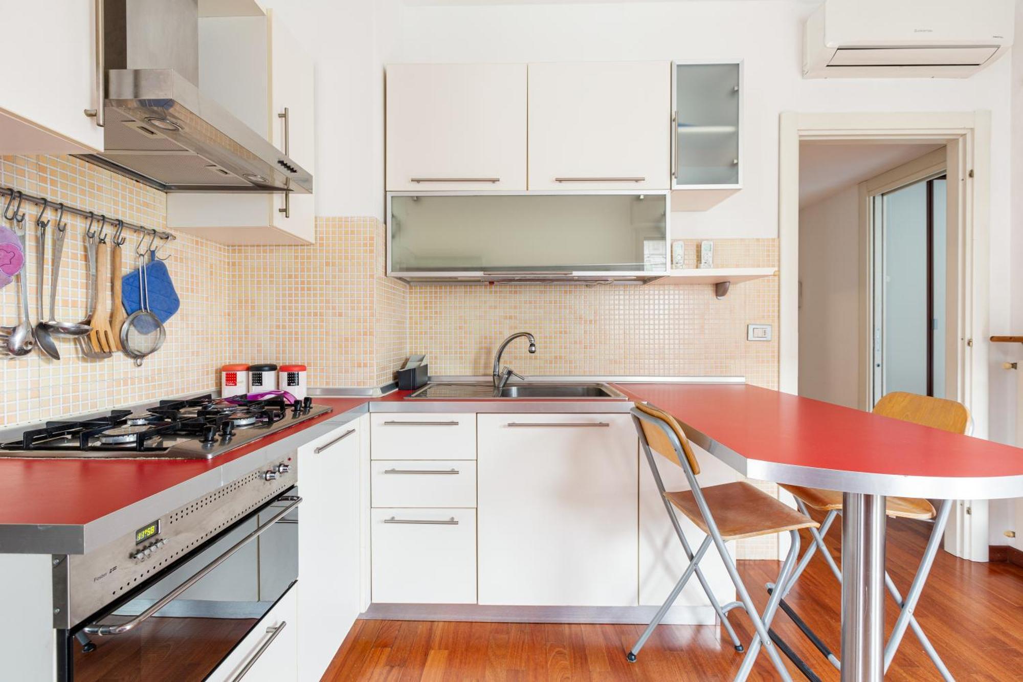 Zara Cozy With Balcony - 250m From M5 Istria Appartamento Milano