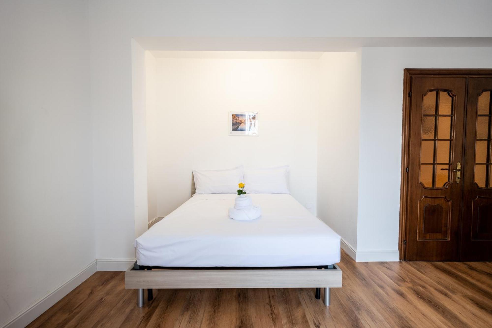 Shortmi Balilla Apartment
