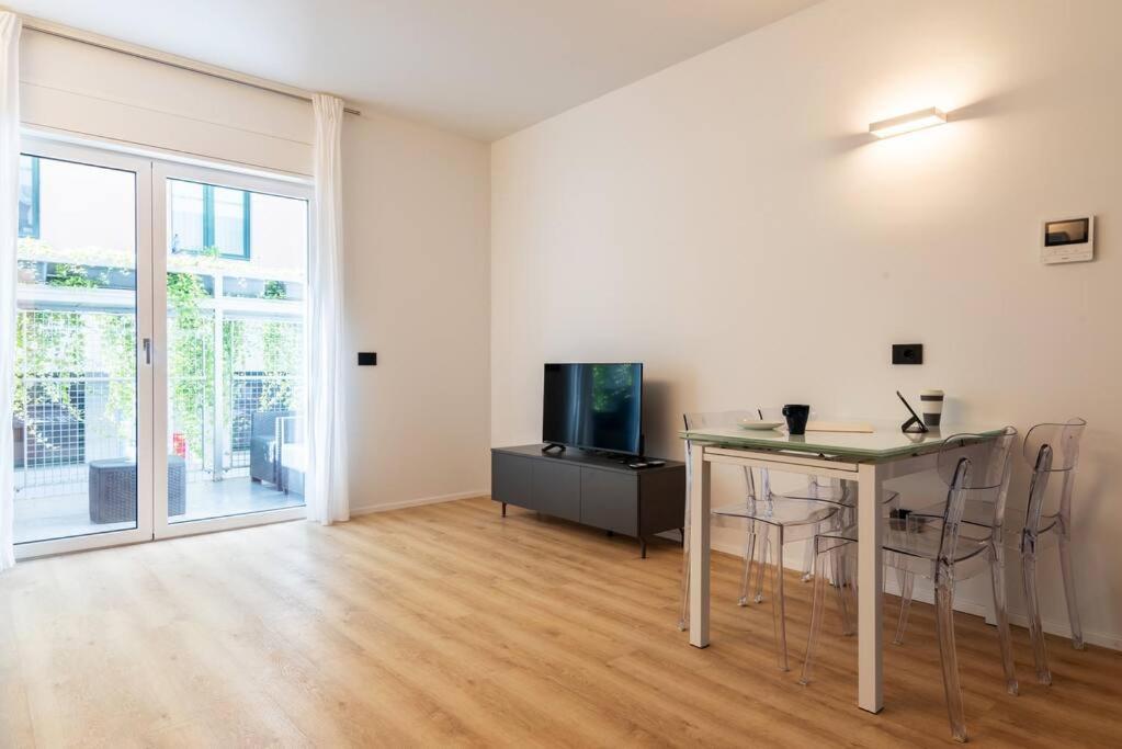 Apartment Emotichome 8 E 9 Flexyrent Studio Milan