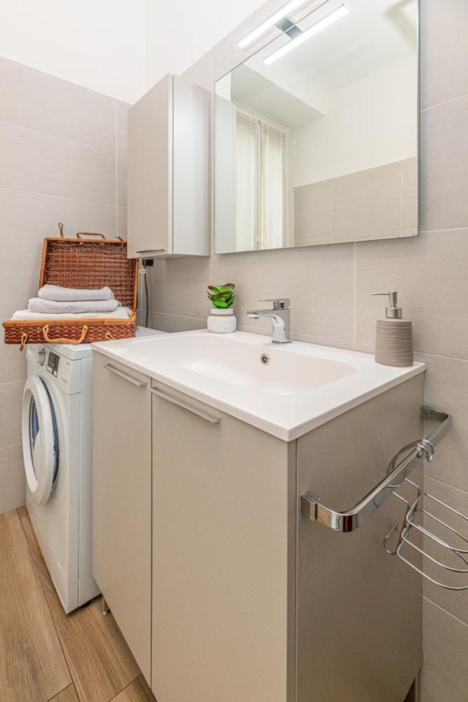 La Corte Dei Navigli Apartment *