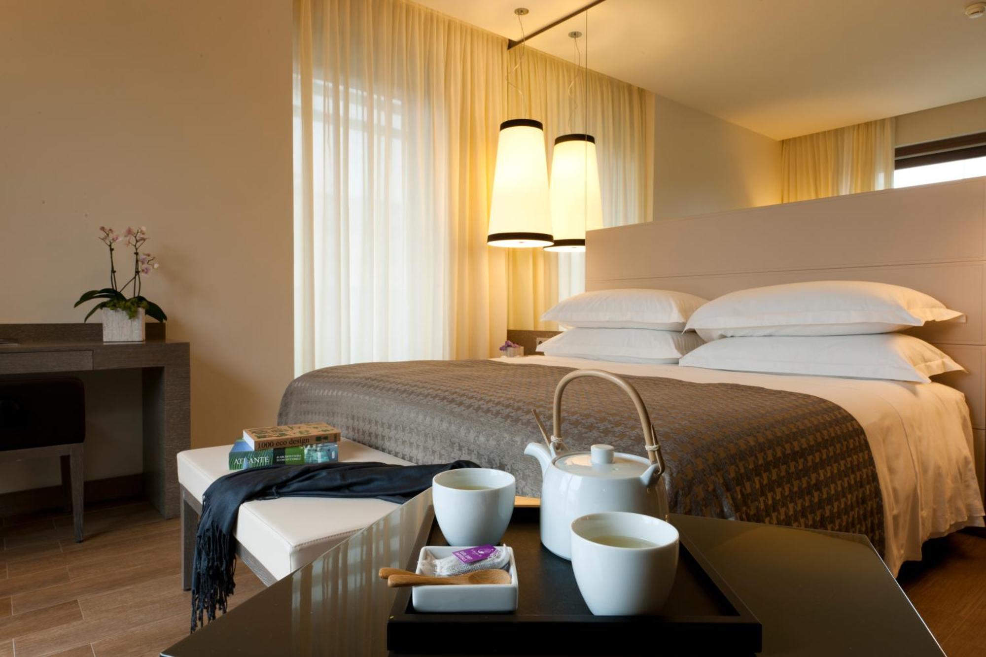 Starhotels Echo Hotel 4*
