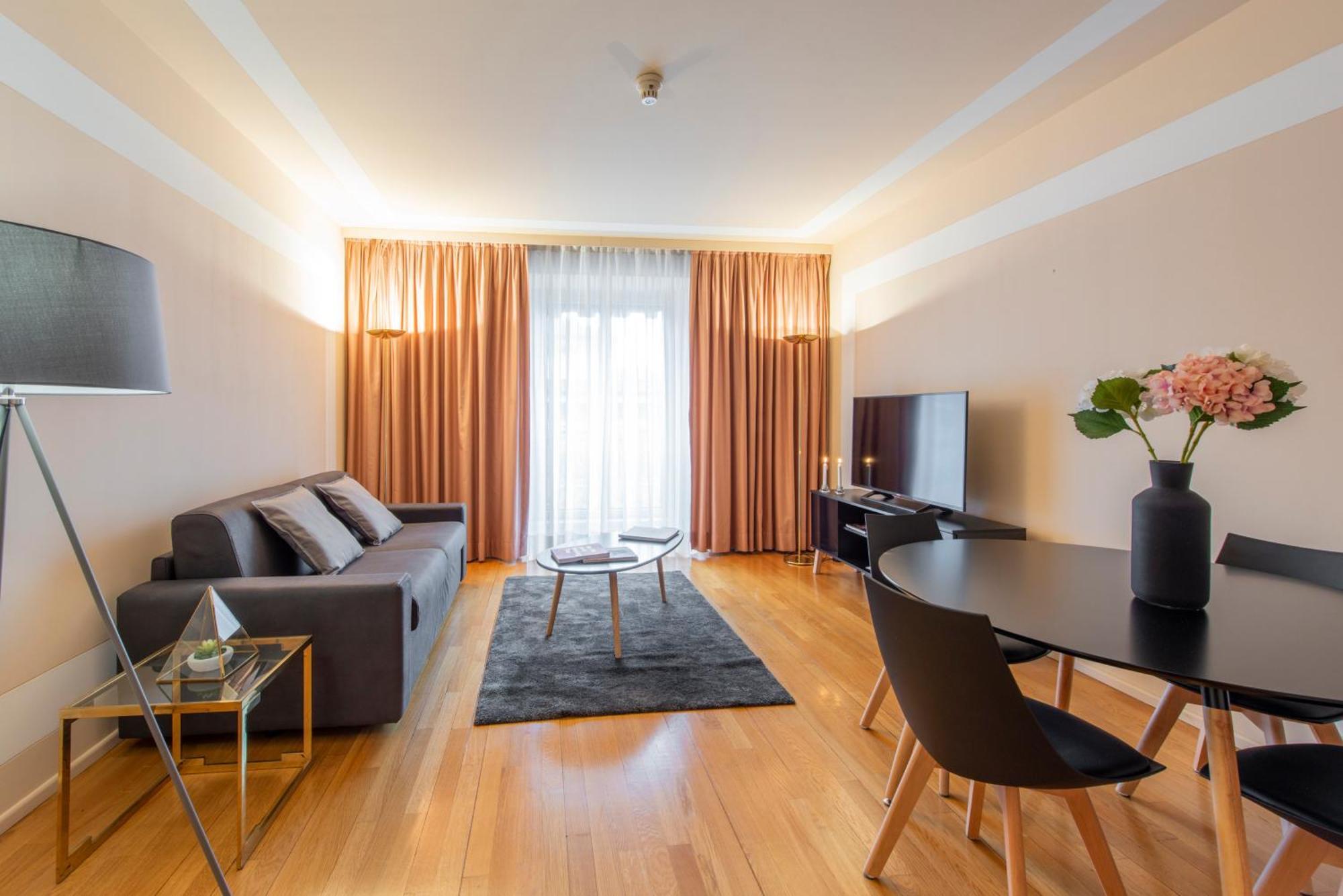 Royal - Centro Duomo Apartamento Milão