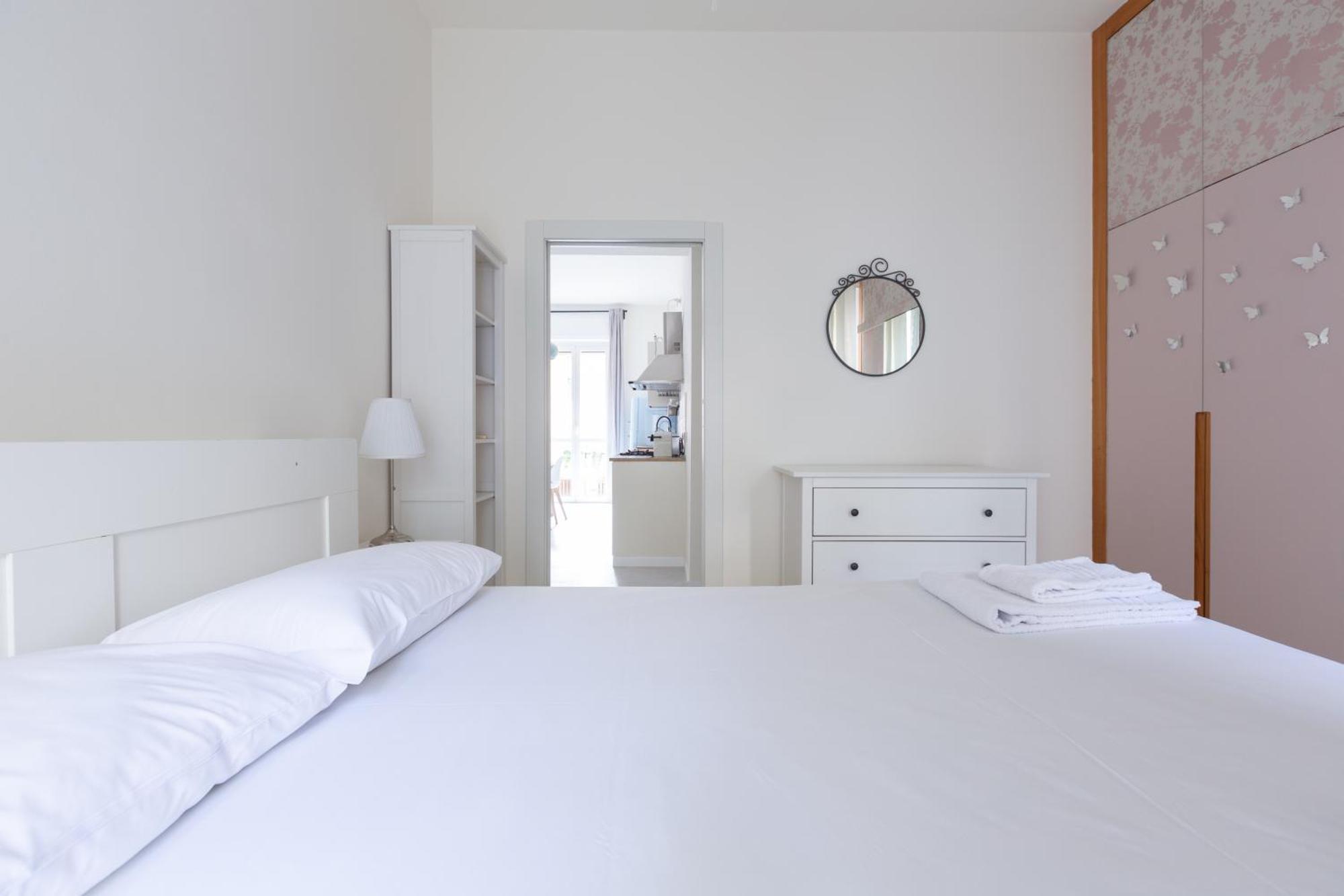 Porta Volta Bright And Roomy Flat * Milan
