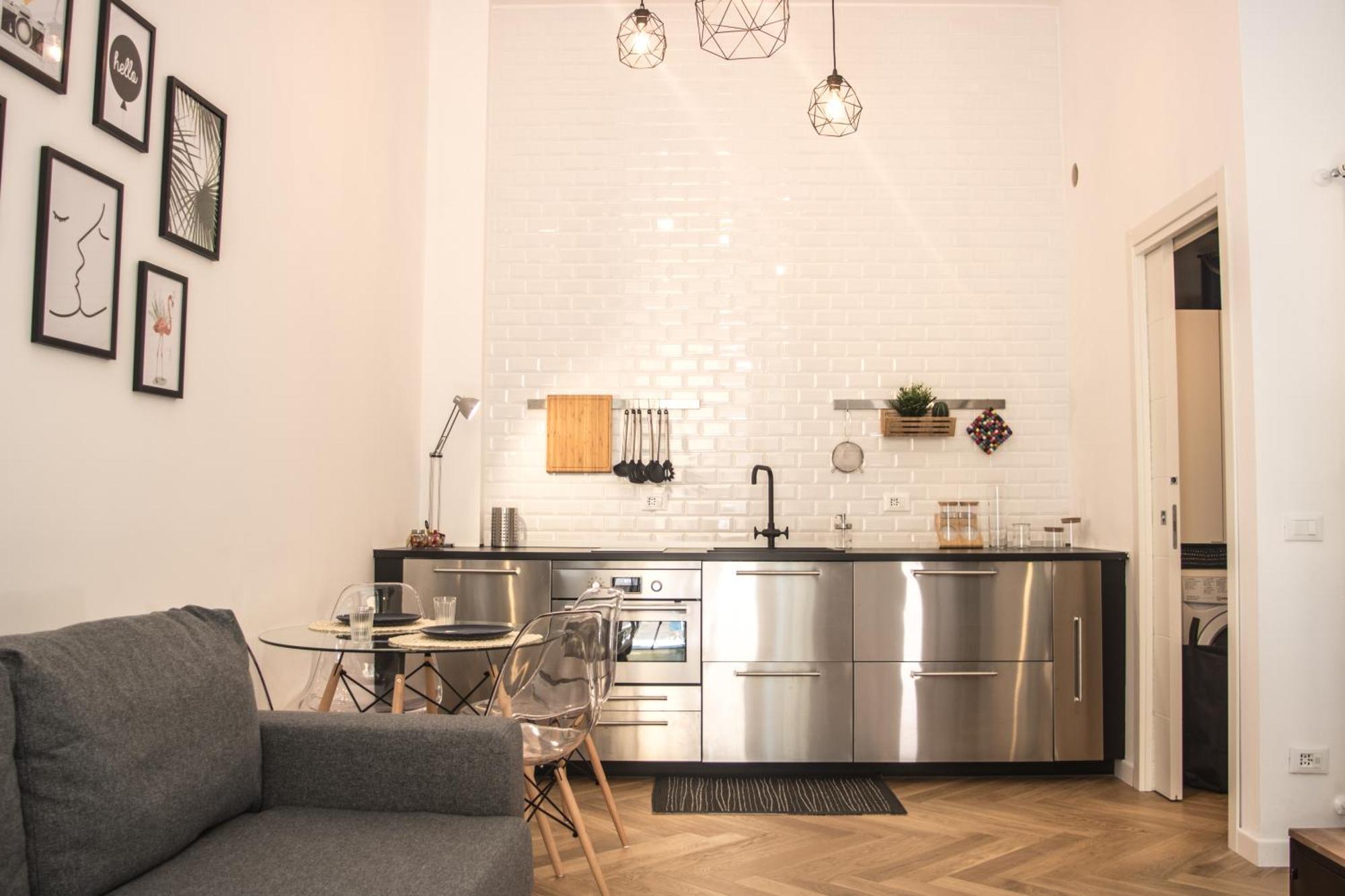 Just Urban Stays - Modern Loft In City Center V Giornate Apartment *