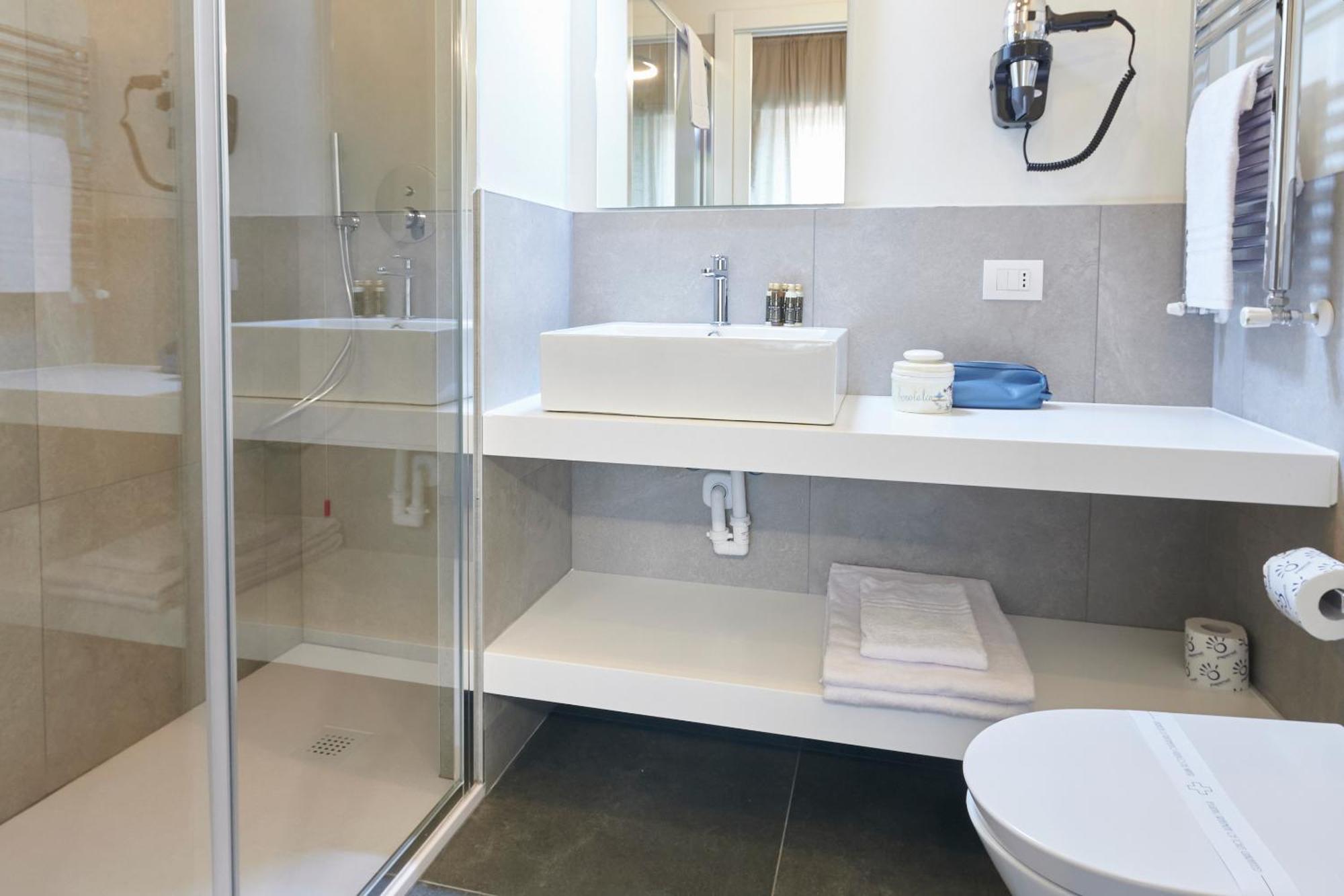 Guest house White Ribbon
