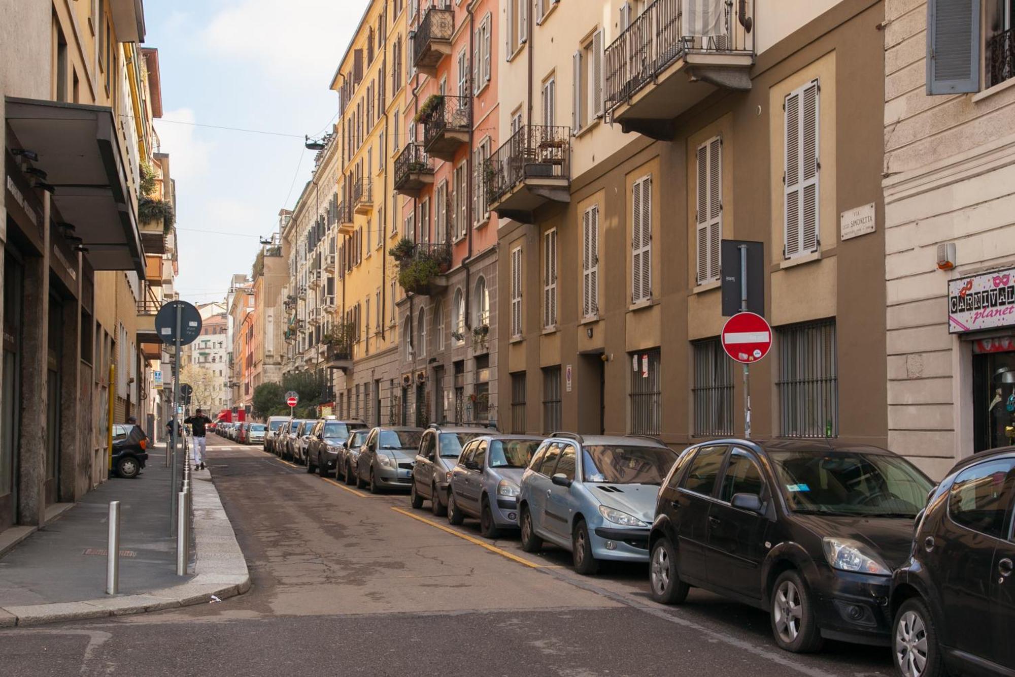 Apartment Amazing And New Penthouse In Center Milan