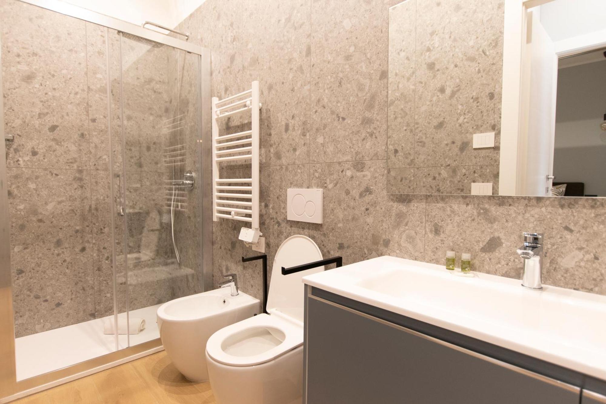 Apartment Ihost Luxury -private Parking- Plana 3 Milan