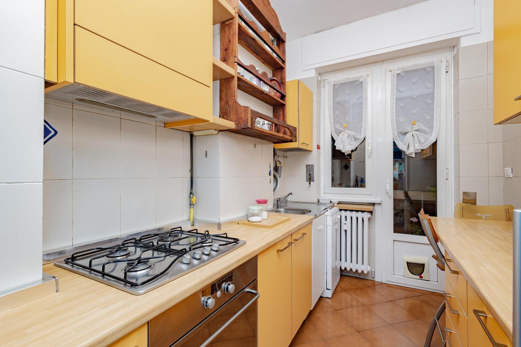 Xenia - Spacious Apt Near Linate Airport Milan