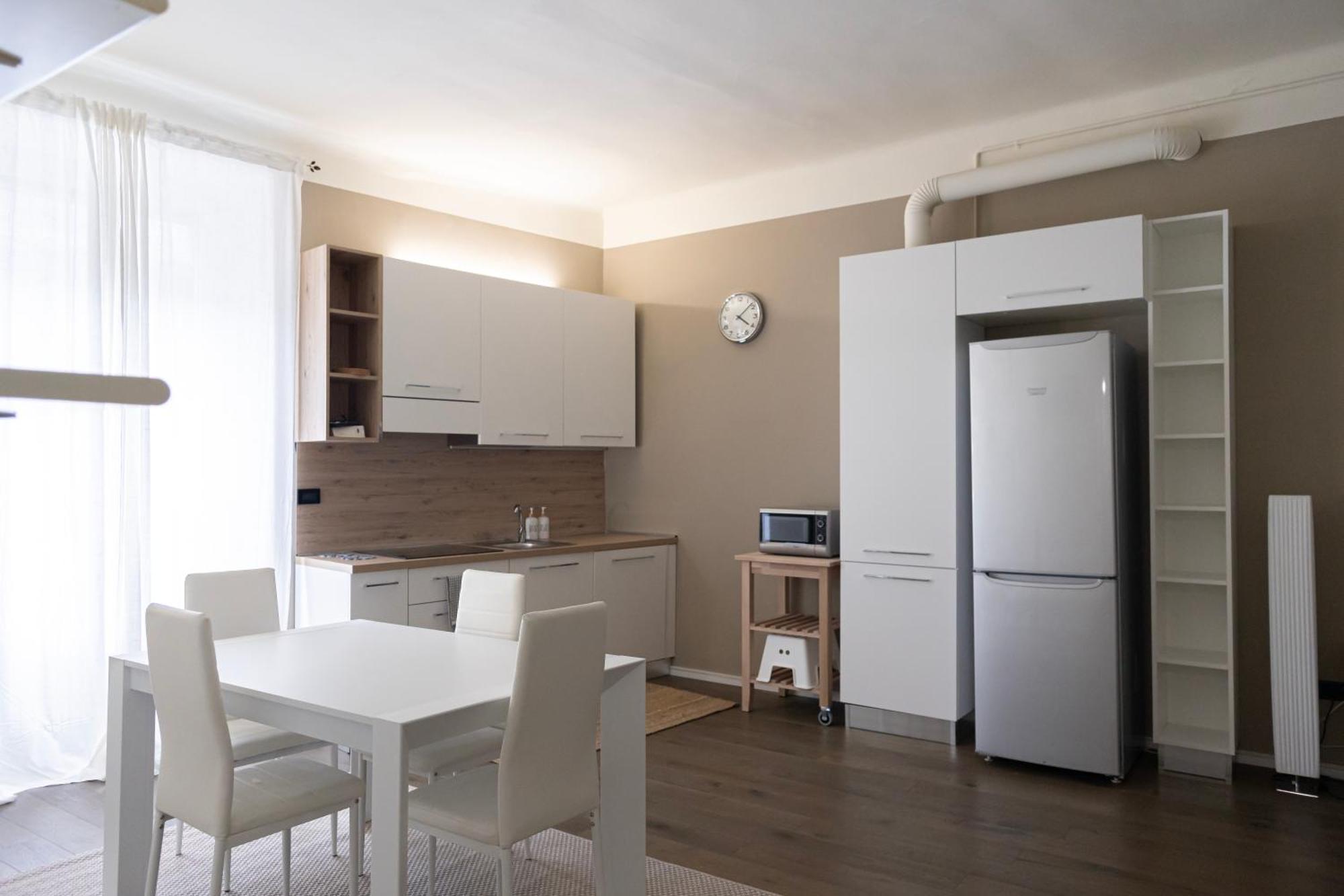 Elegante Bilocale In Zona Risorgimento * Milano