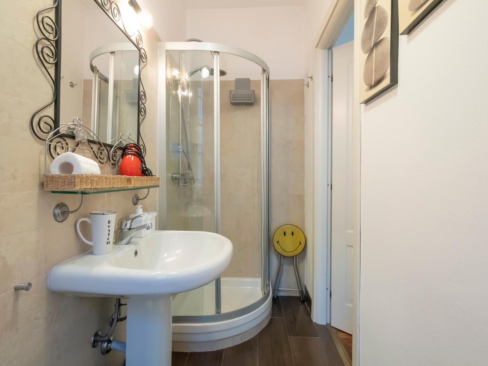 Xenia - Charming Three-room Apartment *