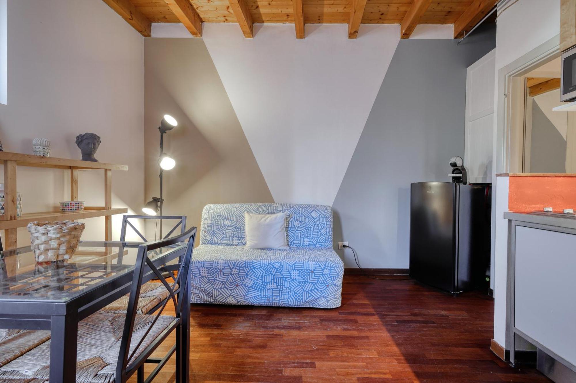 Apartamento Joivy Welcoming Flat With Balcony Next To Naviglio Grande Milão