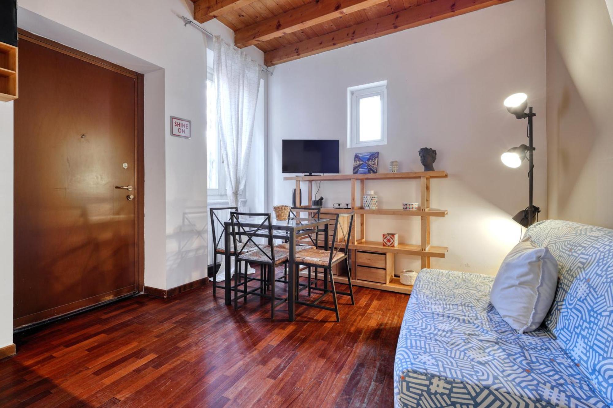 Apartamento Joivy Welcoming Flat With Balcony Next To Naviglio Grande Milão