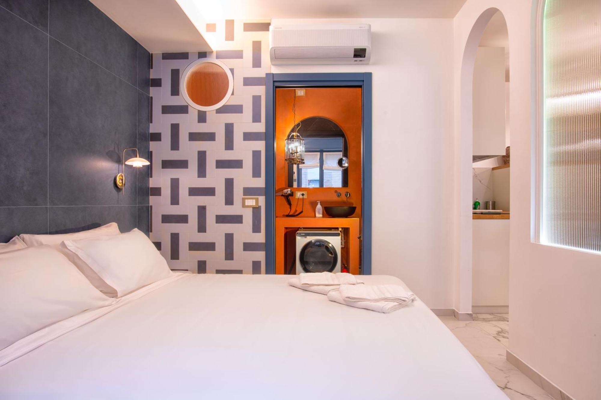 Ms Marple Luxury Station Apartment Milan