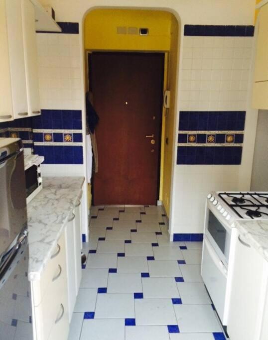 Apartamento Attico Di Charme, Terrazzo Di 25 Mq *