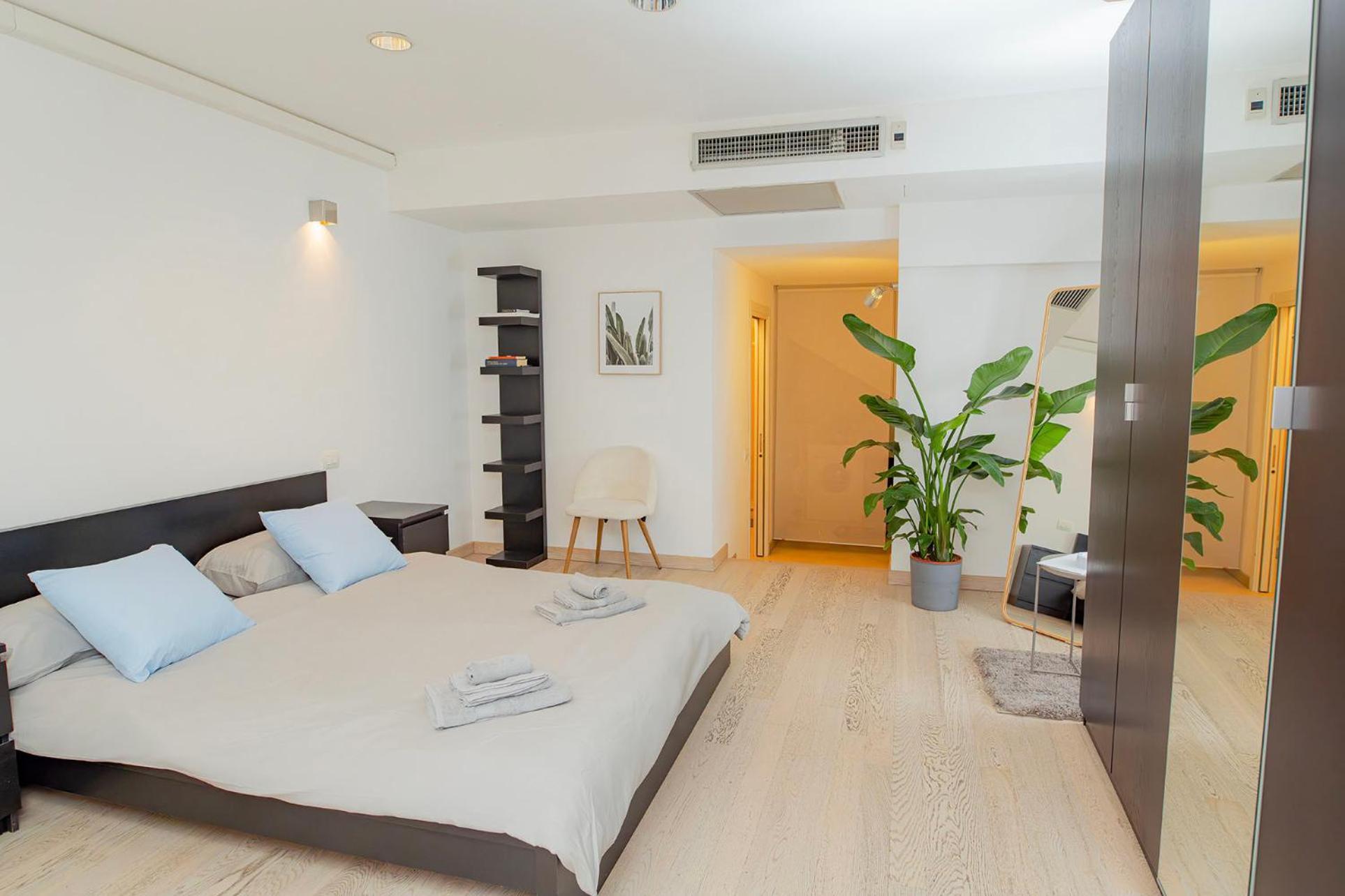 Navigli 10 Min Loft Moderno Con Area Esterna * Milan