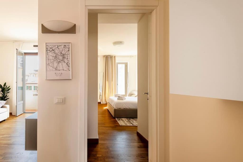 Apartment Da Vinci House Milan