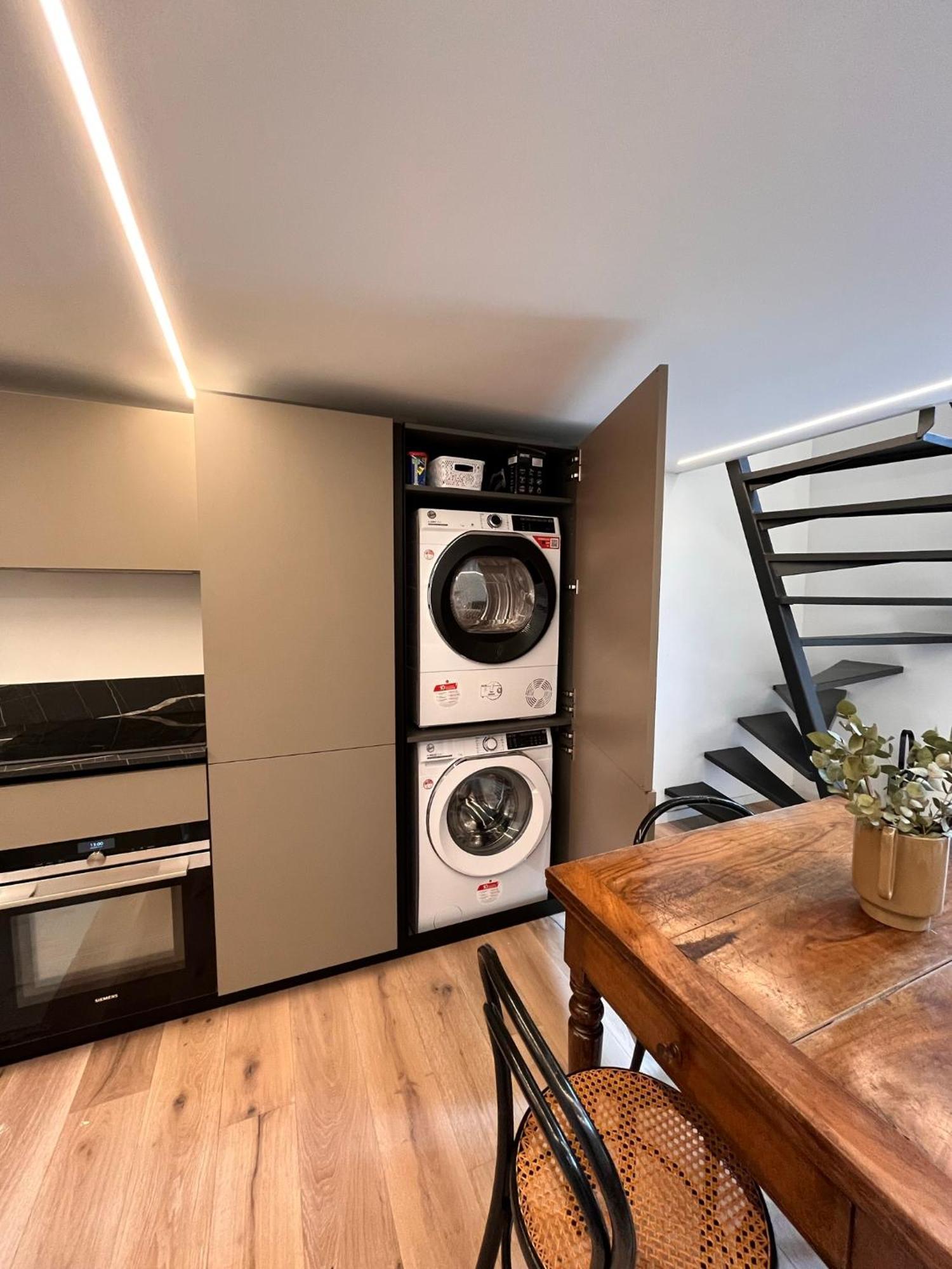 Classy & Chic 2 Storey Loft Apartment Milan