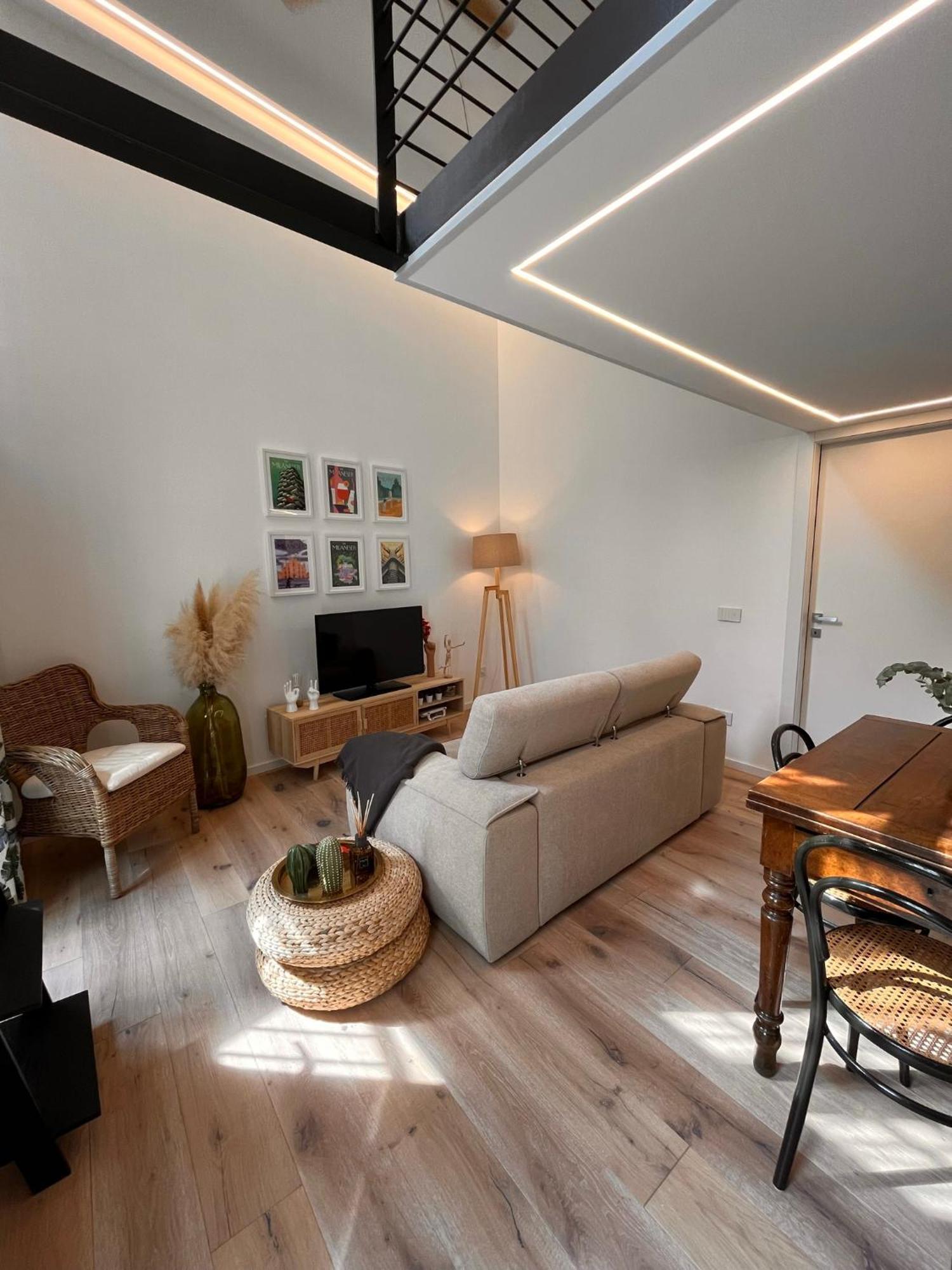 Apartment Classy & Chic 2 Storey Loft